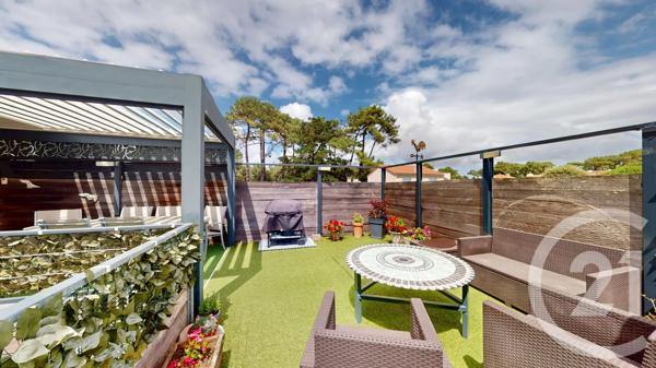 Appartement T2 à vendre  2 pièces - 46,64 m 2   JARD SUR MER  - 85