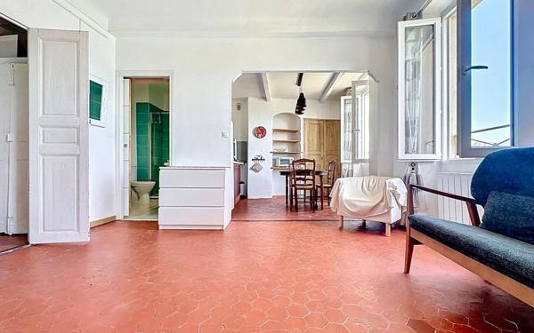 Appartement à vendre    1 pièce •  Le Broc