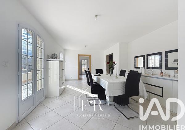 Maison à vendre 5 pièces 155 m² Pernes-les-Fontaines
