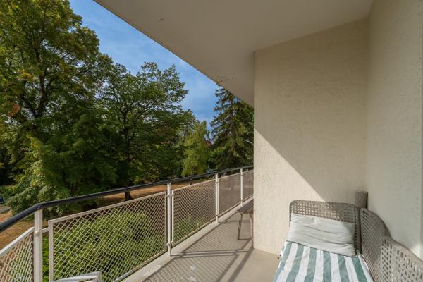 Appartement
         4 pièces
        - 94 m² Exclusivité 560 000 € *
