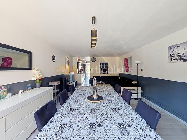 Vente
                Maison114 m² - 5 Pièces -
                    ARMENTIERES (59280)