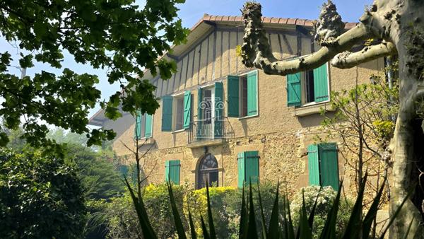 Nogaro (32110) MAISON T11 - 300M² EN CAMPAGNE AVEC TERRAIN D'1HA ET DEPENDANCE / PROCHE NOGORO