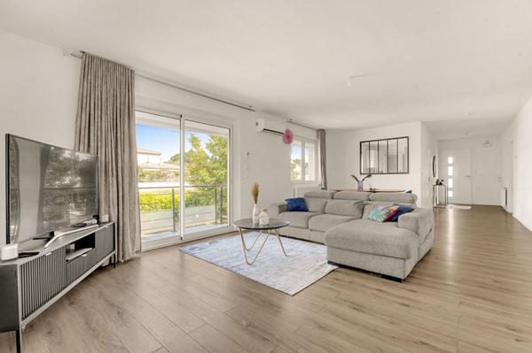 Maison familiale 182m² - Garage piscine et jardin