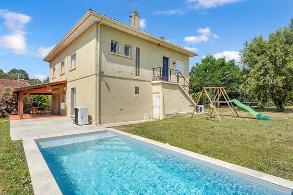 Maison familiale 182m² - Garage piscine et jardin