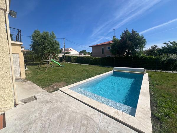 Maison familiale 182m² - Garage piscine et jardin