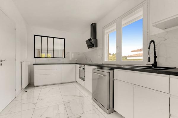 Maison familiale 182m² - Garage piscine et jardin