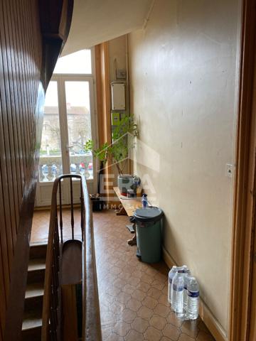 A vendre, Immeuble de rapport à Périgueux (24000) avec 3 appartements et un local commercial