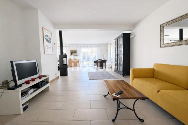 MAISON À VENDRE DE 4 PIÈCES DE 149,00 M²