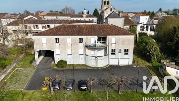 Immeuble à vendre 569 m² Roullet-Saint-Estèphe