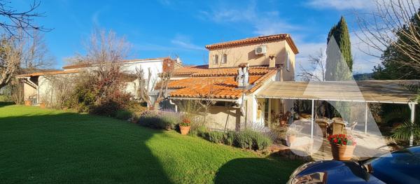 Maison 6 pièces 150.99 m2