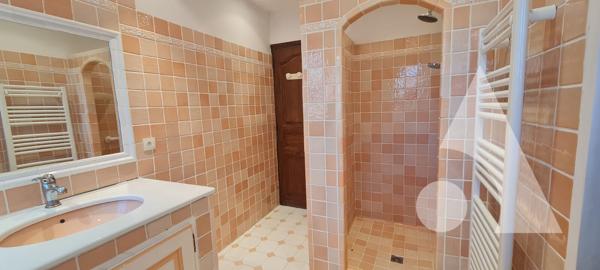Maison 6 pièces 150.99 m2