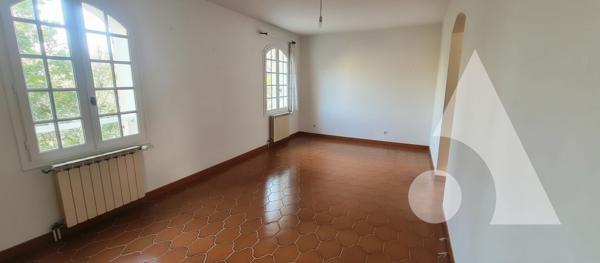 Maison 6 pièces 150.99 m2