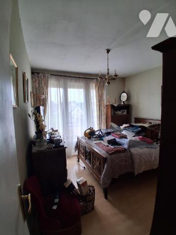 Commune de fresnoy le grand : appartement 3 ch - cave - balcon
