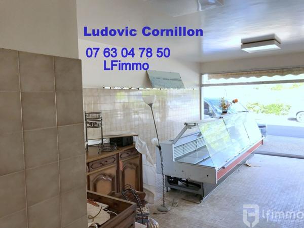 Immeuble : Hôtel-Restaurant, boucherie, appartement à rénover