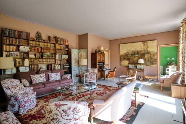 Vente Maison de luxe Croix 9 Pièces 260 m²