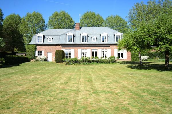 Vente Maison de luxe Croix 9 Pièces 260 m²