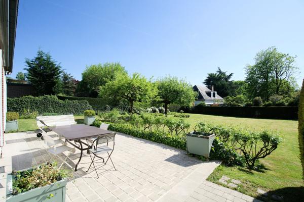 Vente Maison de luxe Croix 9 Pièces 260 m²