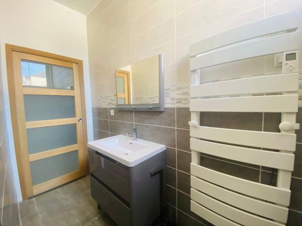 Maison climatisée - 2 chambres - à vendre en hyper-centre de Montluçon !!! Montlucon