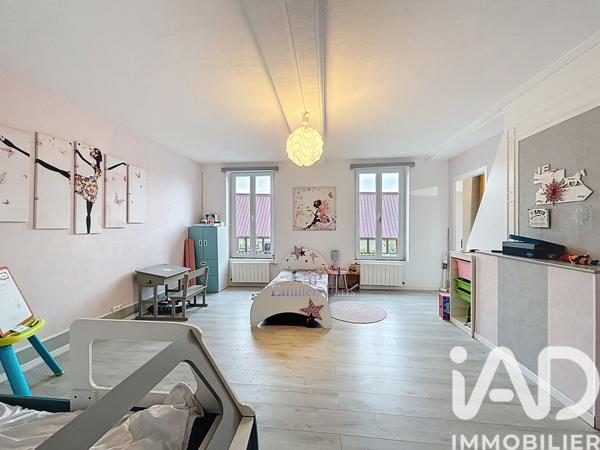 Maison à vendre 12 pièces 360 m² Serez