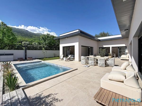 Villa contemporraine 148m² de plain-pied