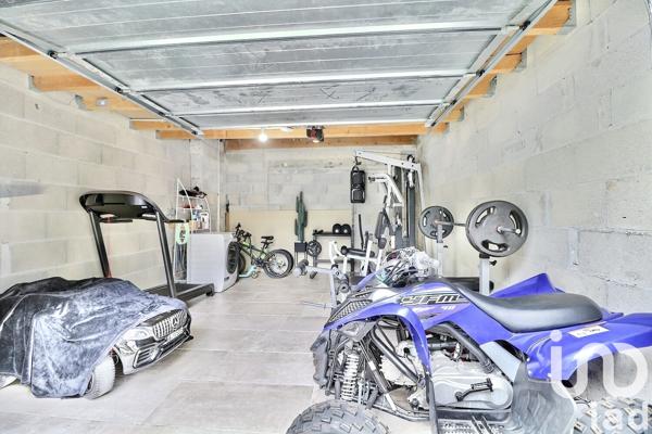 Maison à vendre 4 pièces 101 m² Le Castellet