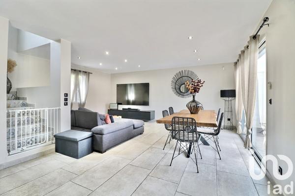 Maison à vendre 4 pièces 101 m² Le Castellet