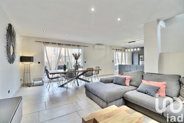 Maison à vendre 4 pièces 101 m² Le Castellet