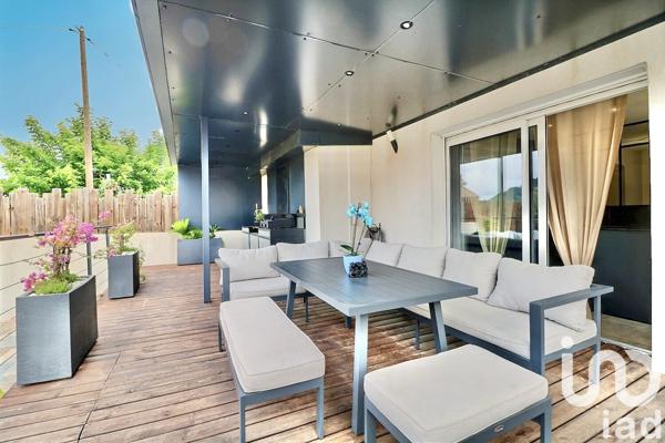 Maison à vendre 4 pièces 101 m² Le Castellet