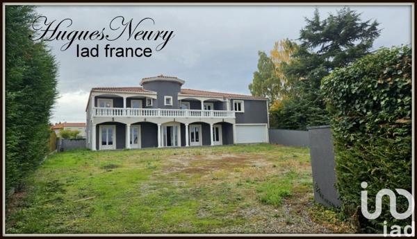 Maison à vendre 9 pièces 462 m² Cournon-d'Auvergne