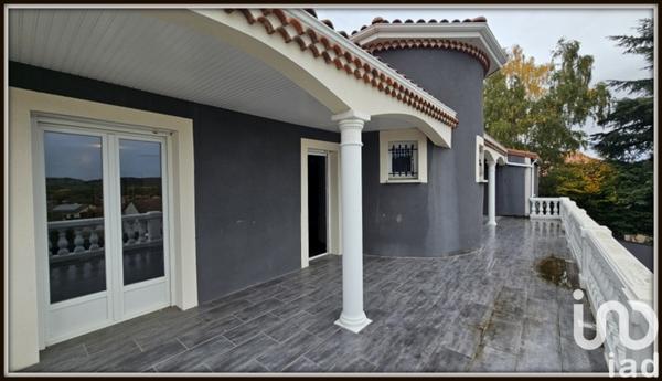 Maison à vendre 9 pièces 462 m² Cournon-d'Auvergne