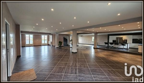 Maison à vendre 9 pièces 462 m² Cournon-d'Auvergne