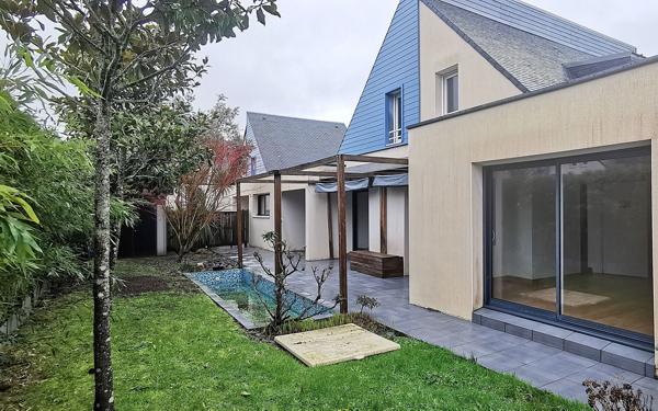 Maison à vendre    6 pièces •  Vannes