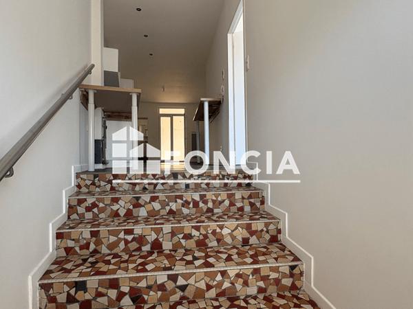 Location Appartement 3 pièces 69.4 m² - 17 AVENUE HELIOS Lourdes 65100