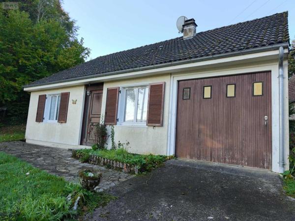 Maison à vendre à Vitrac dans le Cantal (15220), ref : 059-2033