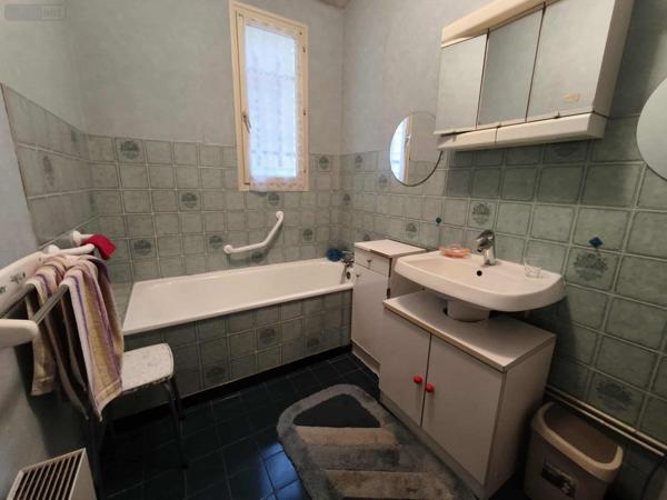 Maison à vendre à Vitrac dans le Cantal (15220), ref : 059-2033