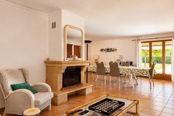 Vente Maison de luxe Uzès 4 Pièces 128 m²