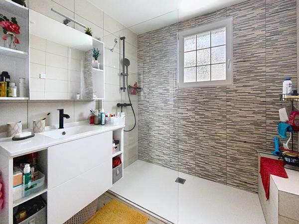 A vendre Maison 155 m² habitable, garage, jardin à 5 mn Angers sud MURS ERIGNE