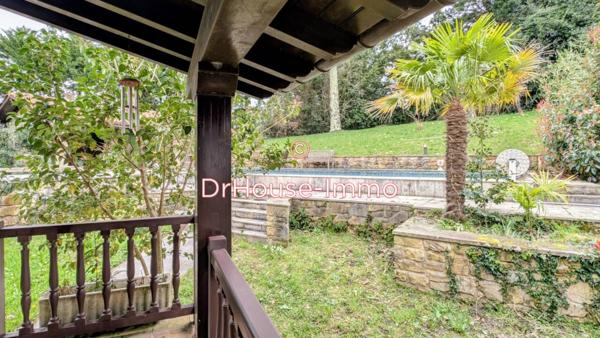 Maison à vendre 8 pièces de 281 m²