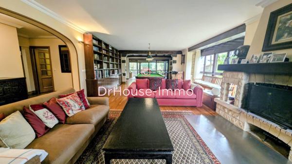 Maison à vendre 8 pièces de 281 m²