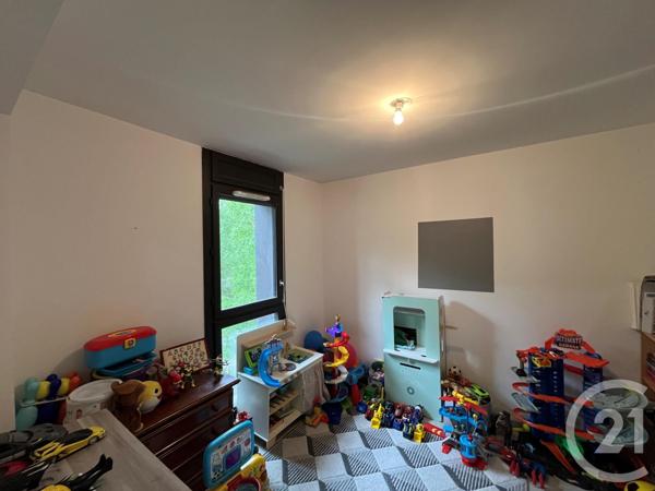 Appartement F5 à vendre  5 pièces - 81,15 m2 RIS ORANGIS - 91