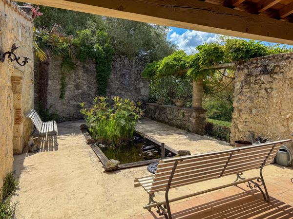 Saint-Clar (32380) CHARMANTE PROPRIÉTÉ EN PIERRE AVEC VUES