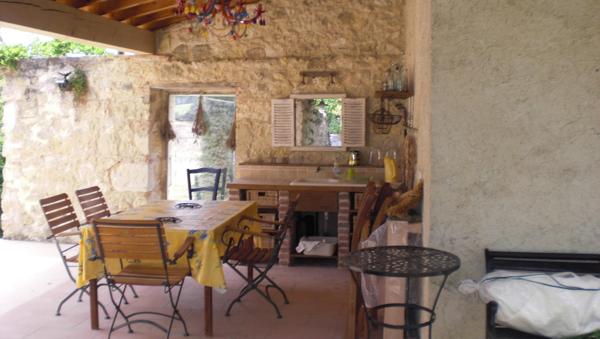 Saint-Clar (32380) CHARMANTE PROPRIÉTÉ EN PIERRE AVEC VUES