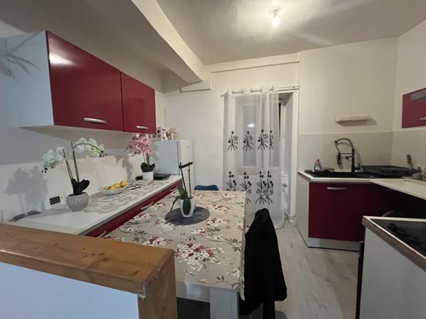 Immeuble à vendre |  Isle |  300 m²