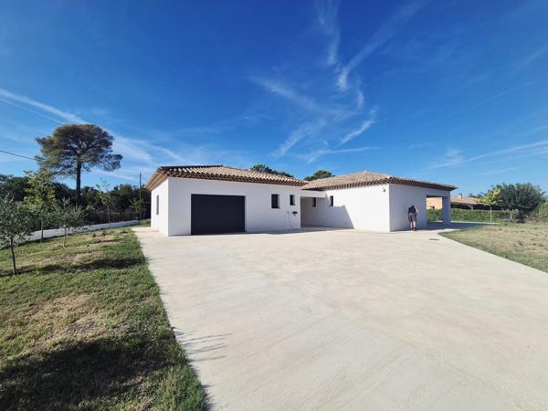 Vente Villa 4 pièces à Le Cannet-des-Maures
