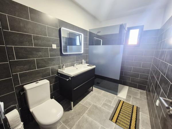 Vente Villa 4 pièces à Le Cannet-des-Maures