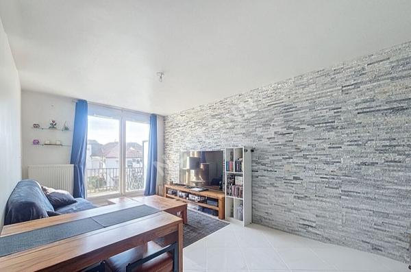 Appartement Asnieres Sur Oise 4 pièce(s)