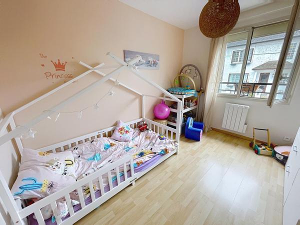 MAISON INDIVIDUELLE DE 124 M2 AVEC JARDIN - DPE C