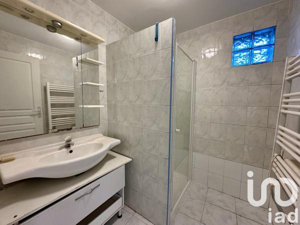 Appartement 3 pièces de 53 m² à Roquebrune-sur-Argens (83520)