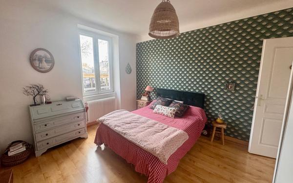 Appartement à vendre    4 pièces •  Dax