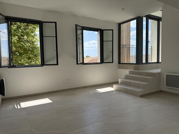 Castelnau-le-Lez (34170) T3 Duplex 66m2 carrez avec terrasse et place de parking (frais de notaire réduits 2,5%)